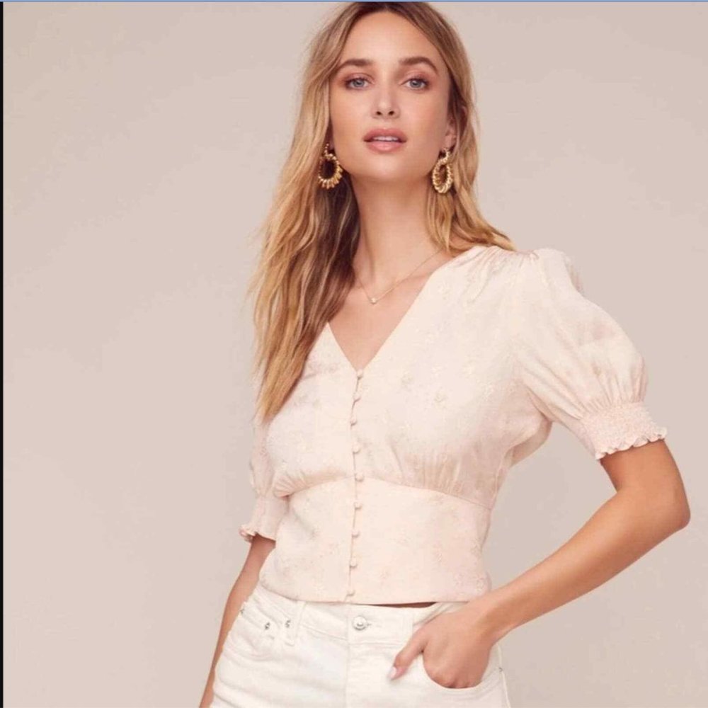 ASTR Tallulah Crop Top In Vintage Cream Size XS